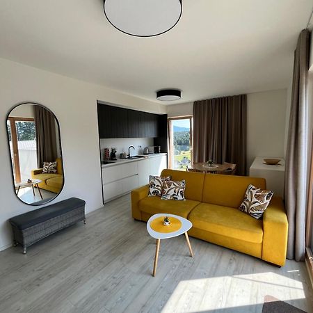 Hillside Y34 Apartment Dolny Kubin Bagian luar foto