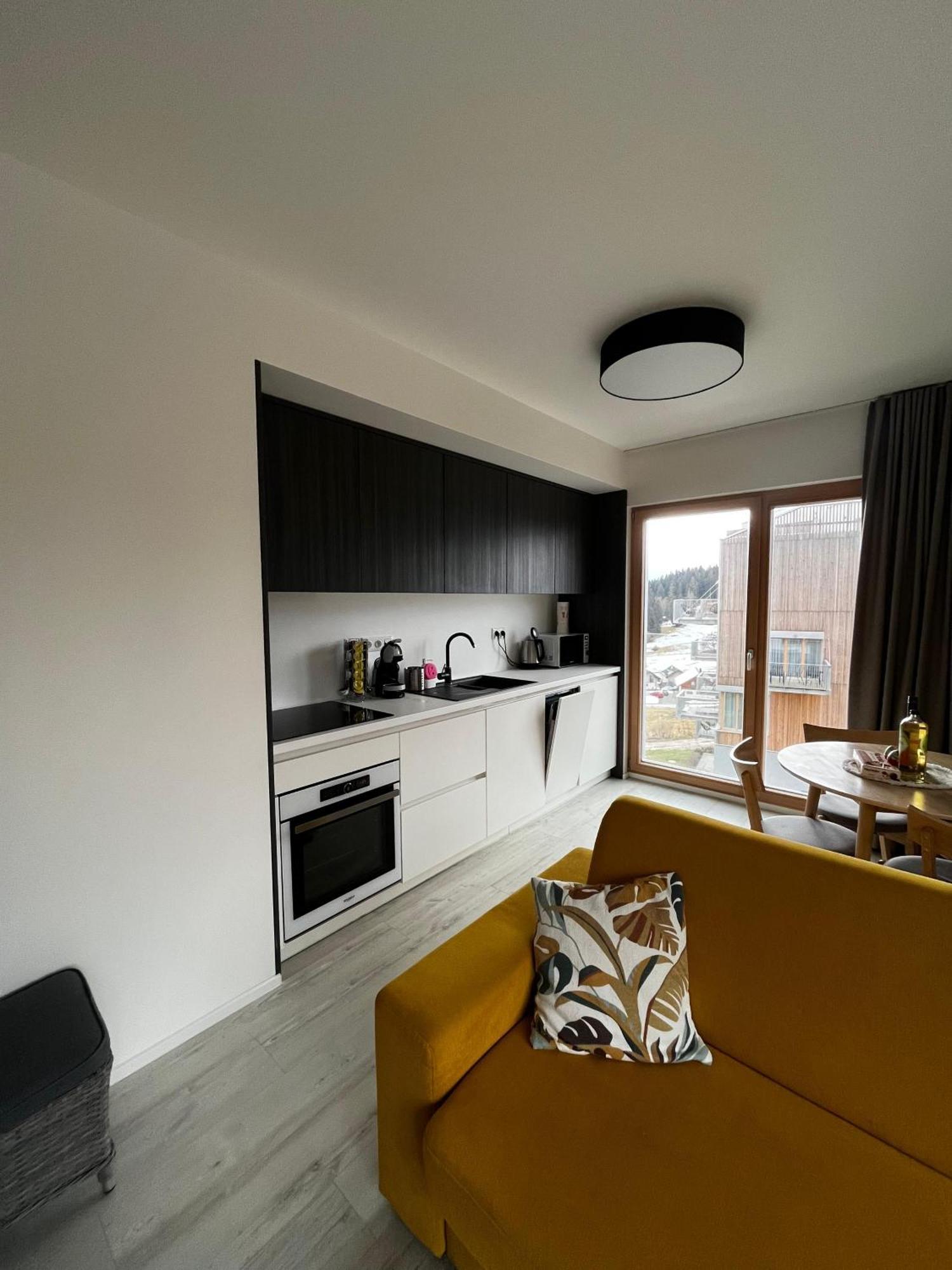 Hillside Y34 Apartment Dolny Kubin Bagian luar foto